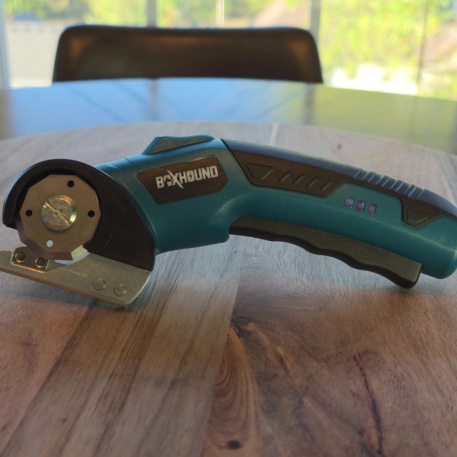 BoxHound cutter on a kitchen table